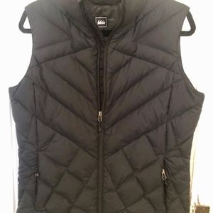 REI Women's Black Down Puffer Vest - Large